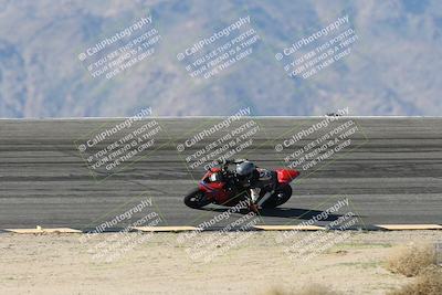 media/Jan-15-2026-Racers Edge (Thu) [[dfebeb70ab]]/3-B Group/Session 2 (Bowl Exit)/